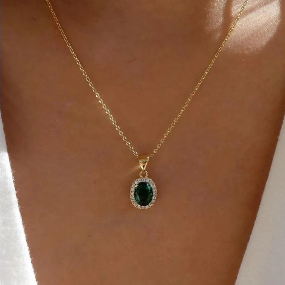 Pendent Necklace